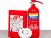 home-fire-safety-kit-2kg-extinguisher-1.2m-blanket-hfad_54c18d21-1d20-4266-bed3-ba4e8b901224_1200x1200